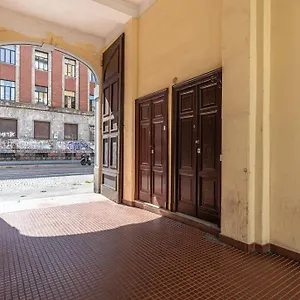 https://renewed-apartment-tiepolo1.it-lombardy.com
